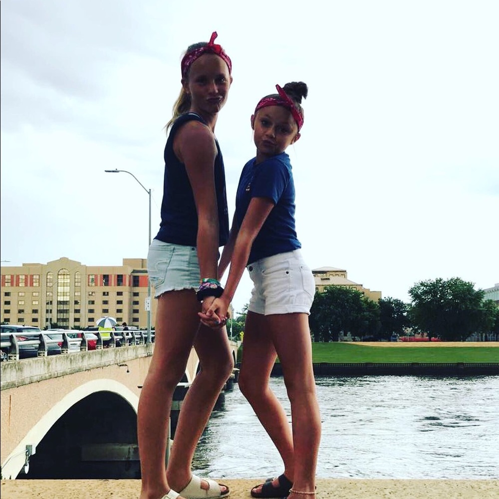 Meet your Posher, Kenna